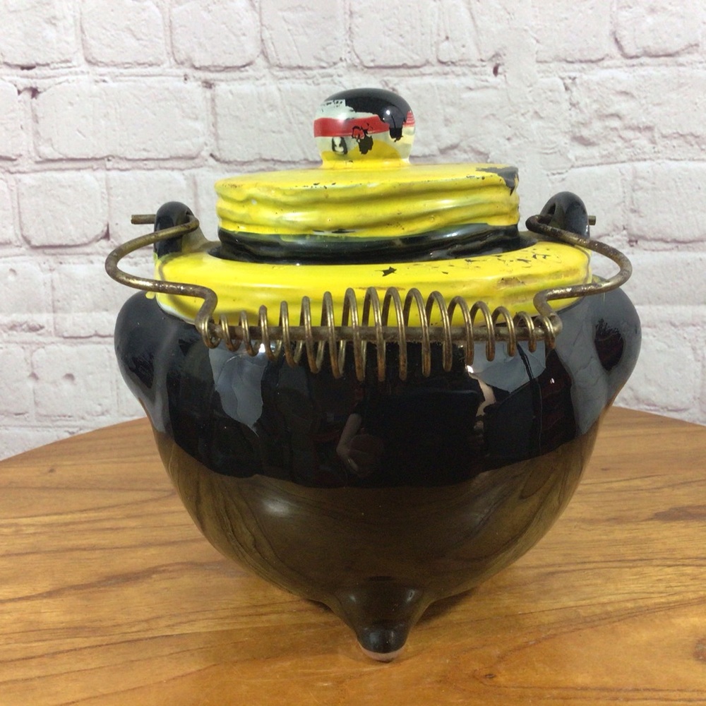 Vintage Hand Painted Americana Redware Norcrest Cookie Jar with Wire Handle - Picture 7 of 10